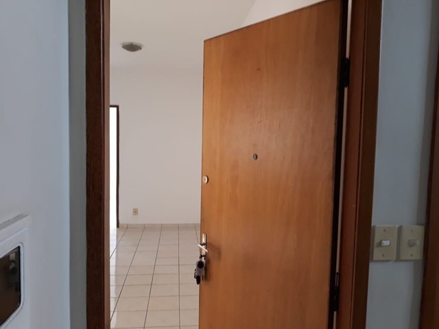 Apartamento à venda com 3 quartos, 79m² - Foto 8