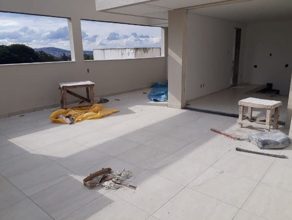 Cobertura à venda com 3 quartos, 88m² - Foto 1