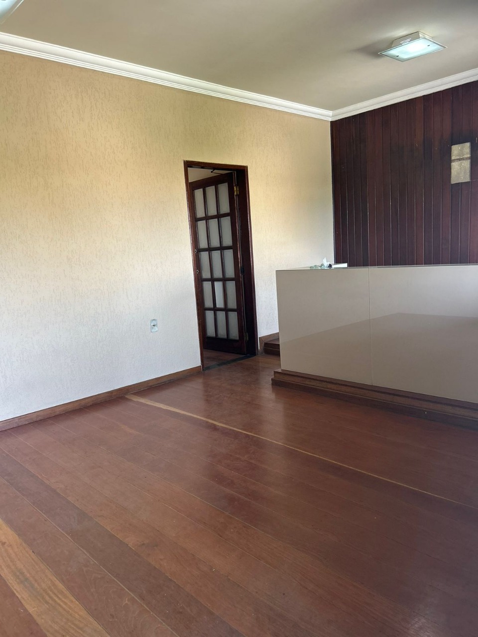 Casa à venda com 5 quartos, 179m² - Foto 8