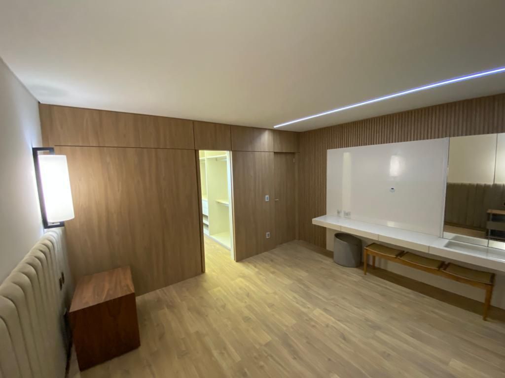 Apartamento à venda com 4 quartos, 205m² - Foto 14