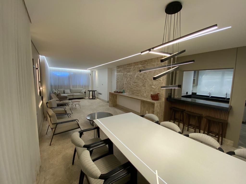 Apartamento à venda com 4 quartos, 205m² - Foto 17