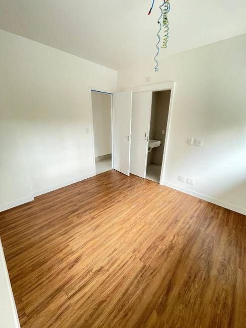 Apartamento à venda com 4 quartos, 360m² - Foto 4