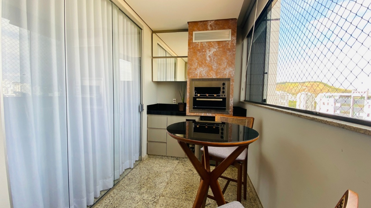 Apartamento à venda com 3 quartos, 135m² - Foto 5