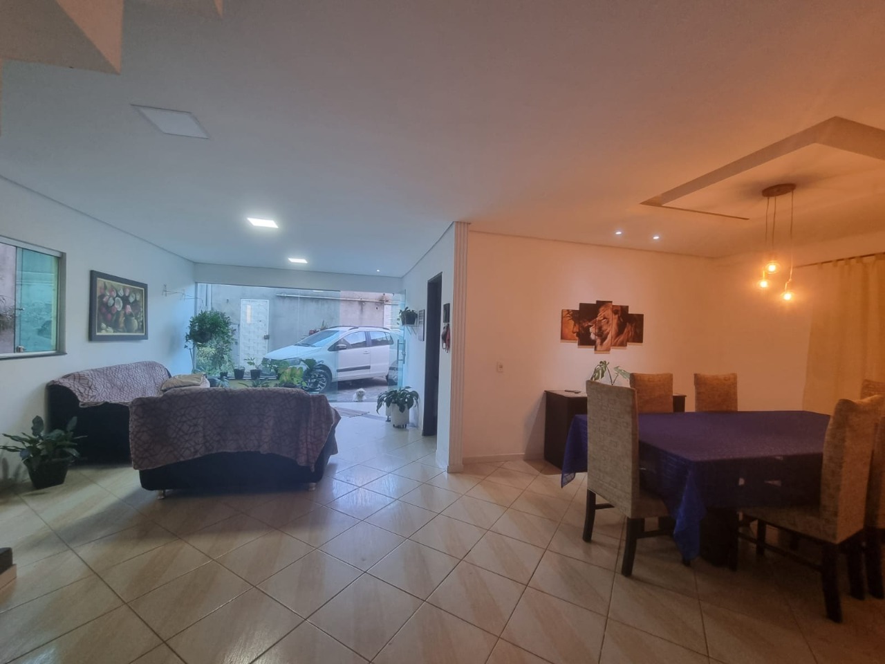 Casa à venda com 4 quartos, 240m² - Foto 3