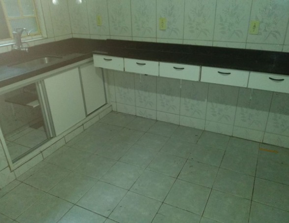 Casa à venda com 1 quarto, 180m² - Foto 19