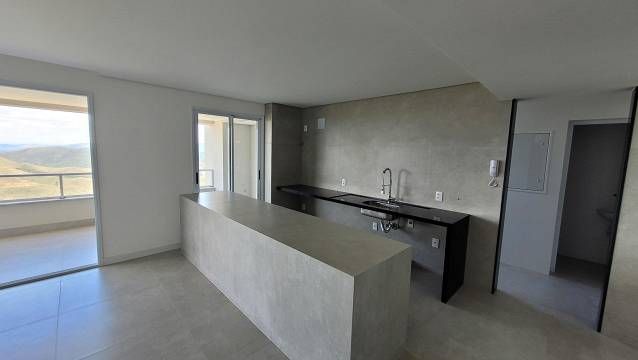 Apartamento à venda com 3 quartos, 141m² - Foto 4