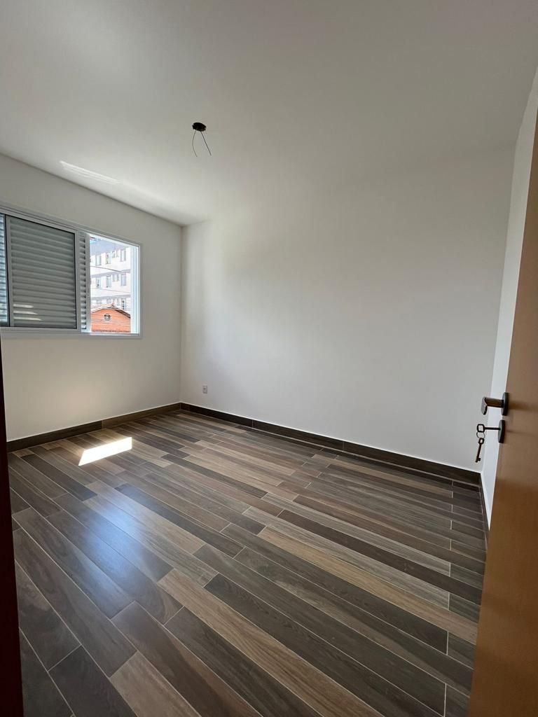 Apartamento à venda com 3 quartos, 130m² - Foto 10