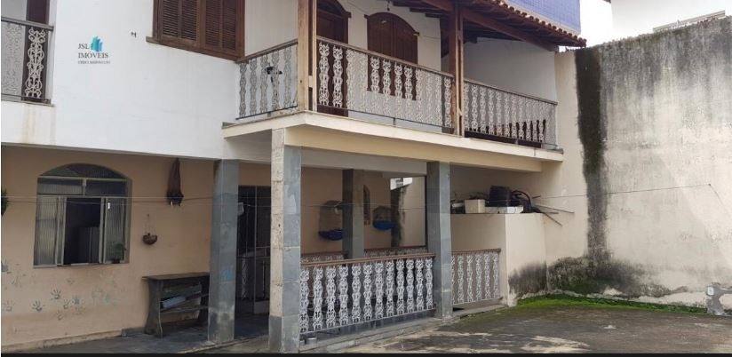 Casa à venda com 5 quartos, 579m² - Foto 2