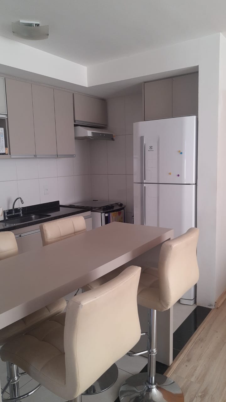 Apartamento à venda com 2 quartos, 62m² - Foto 3