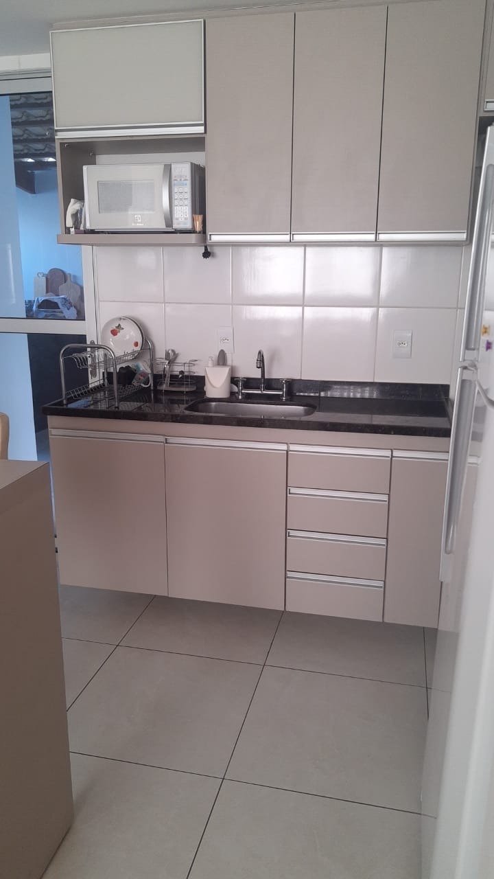 Apartamento à venda com 2 quartos, 62m² - Foto 4