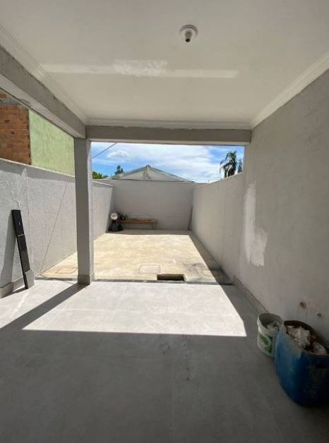 Casa à venda com 3 quartos, 120m² - Foto 13