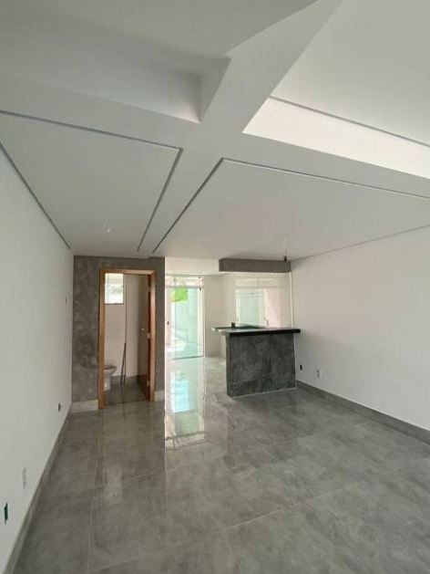 Casa à venda com 3 quartos, 120m² - Foto 8