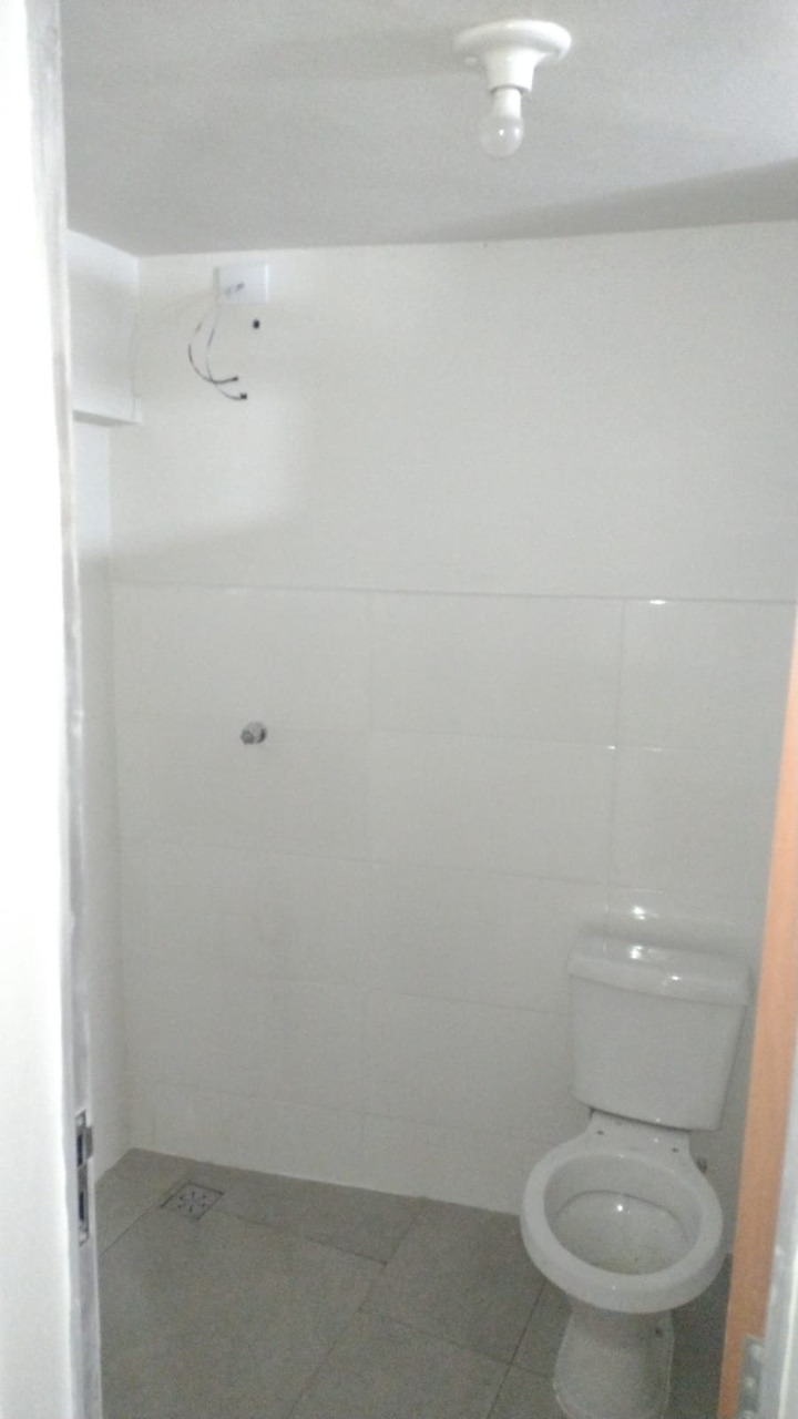 Apartamento para alugar com 2 quartos, 40m² - Foto 9