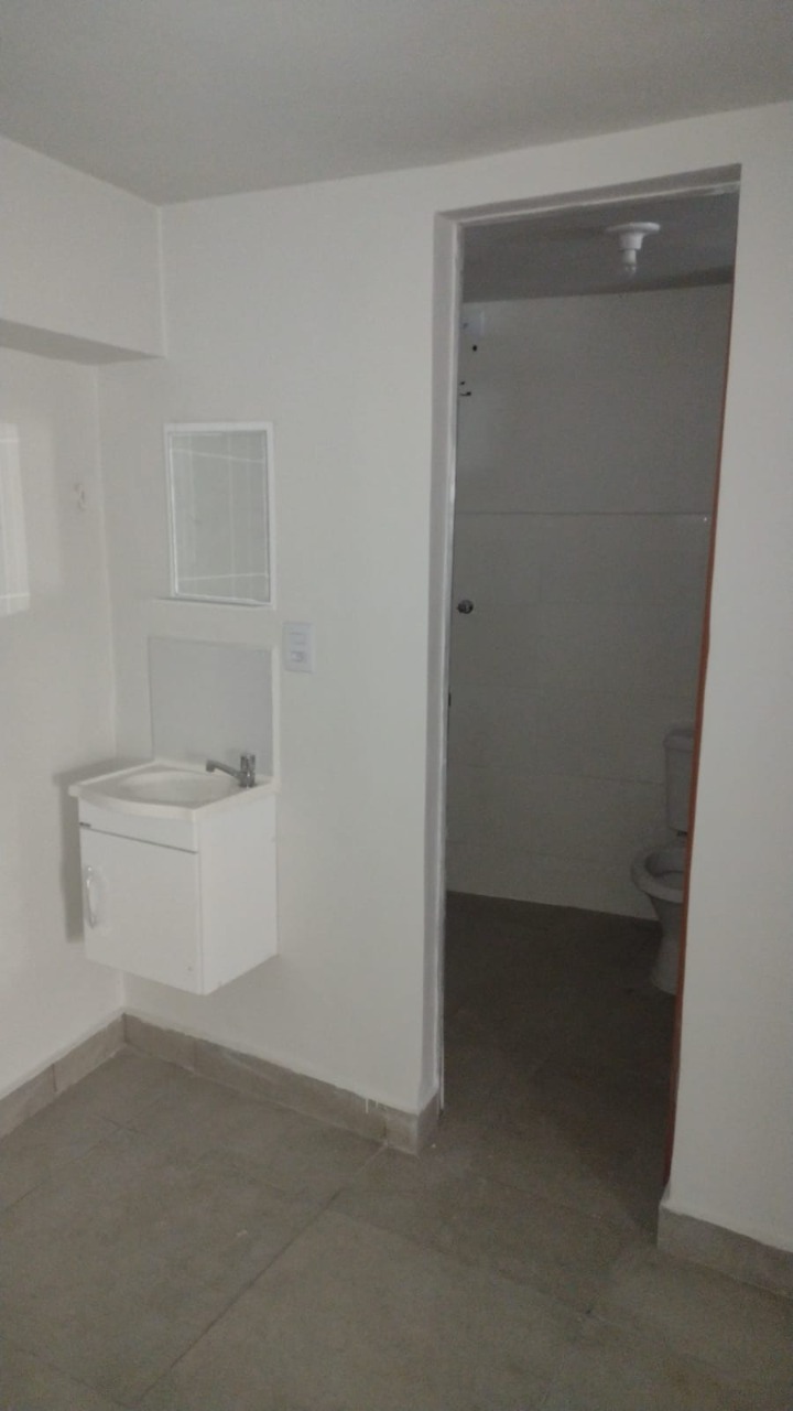 Apartamento para alugar com 2 quartos, 40m² - Foto 10