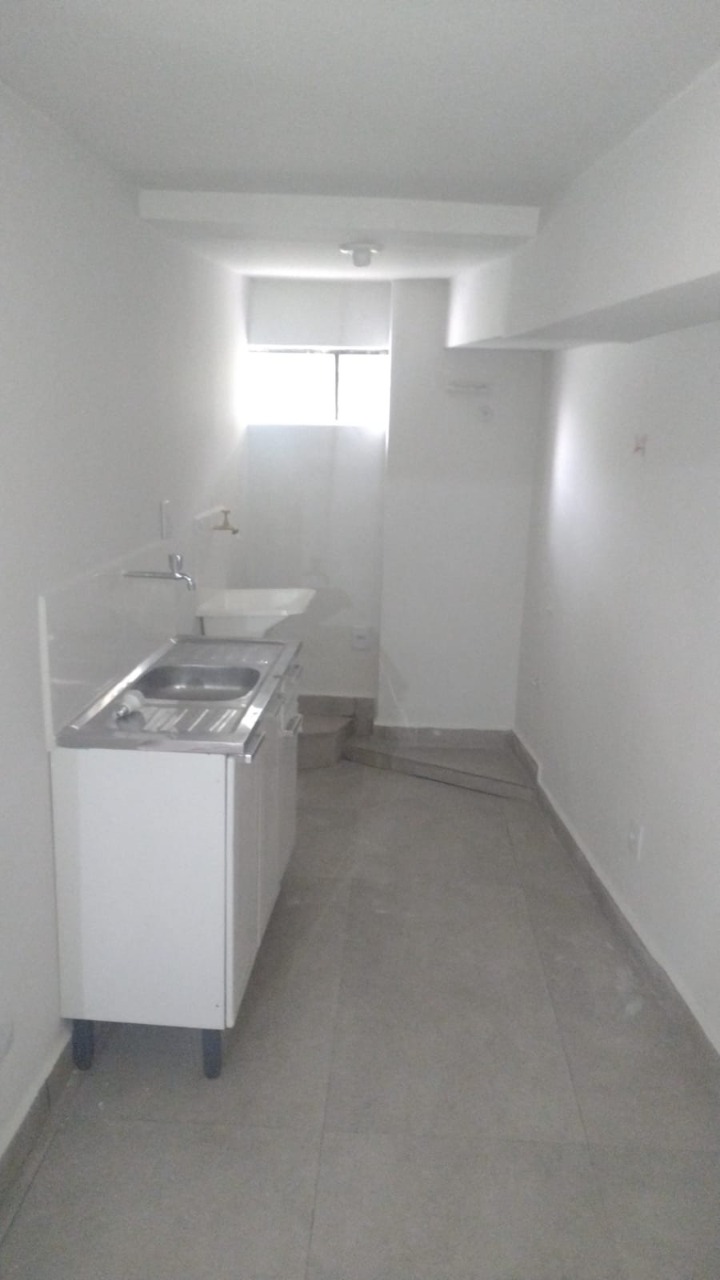 Apartamento para alugar com 2 quartos, 40m² - Foto 1