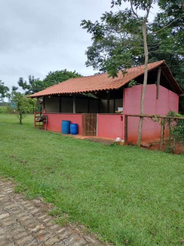 Chácara à venda com 1 quarto, 60m² - Foto 15