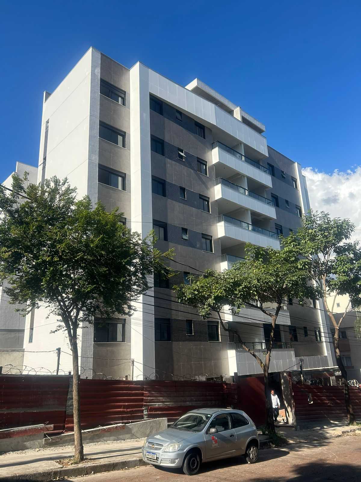 Apartamento à venda com 4 quartos, 103m² - Foto 25