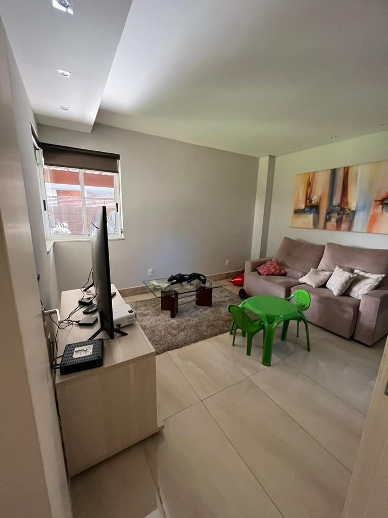 Casa à venda com 4 quartos, 365m² - Foto 8