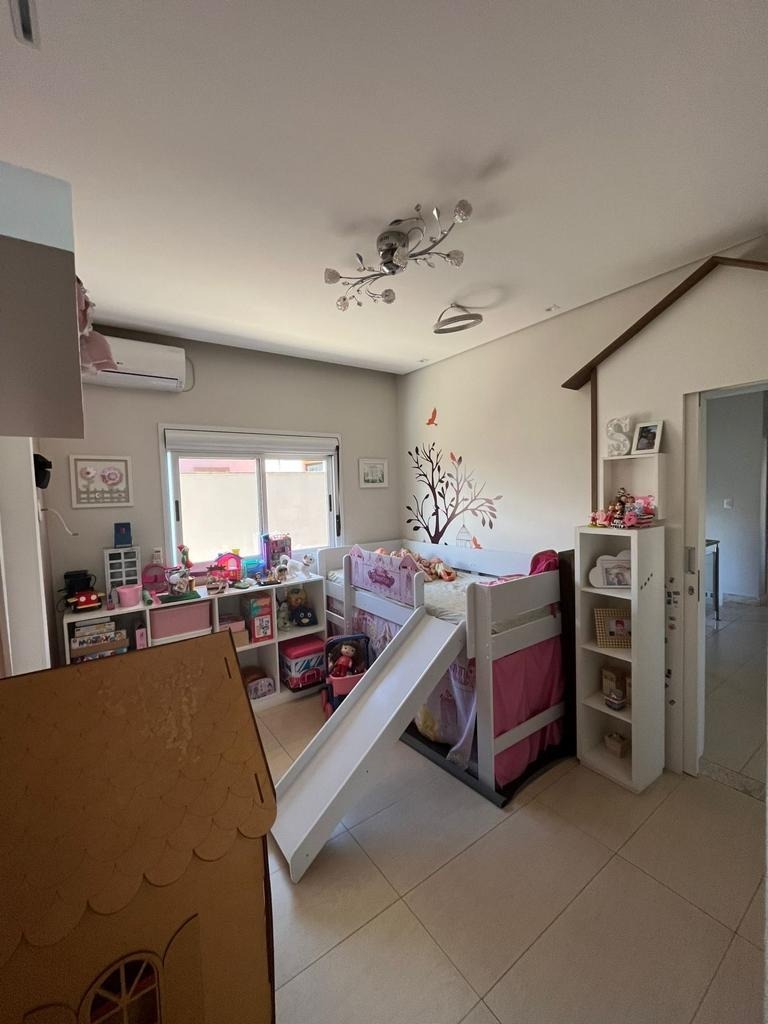 Casa à venda com 4 quartos, 365m² - Foto 18