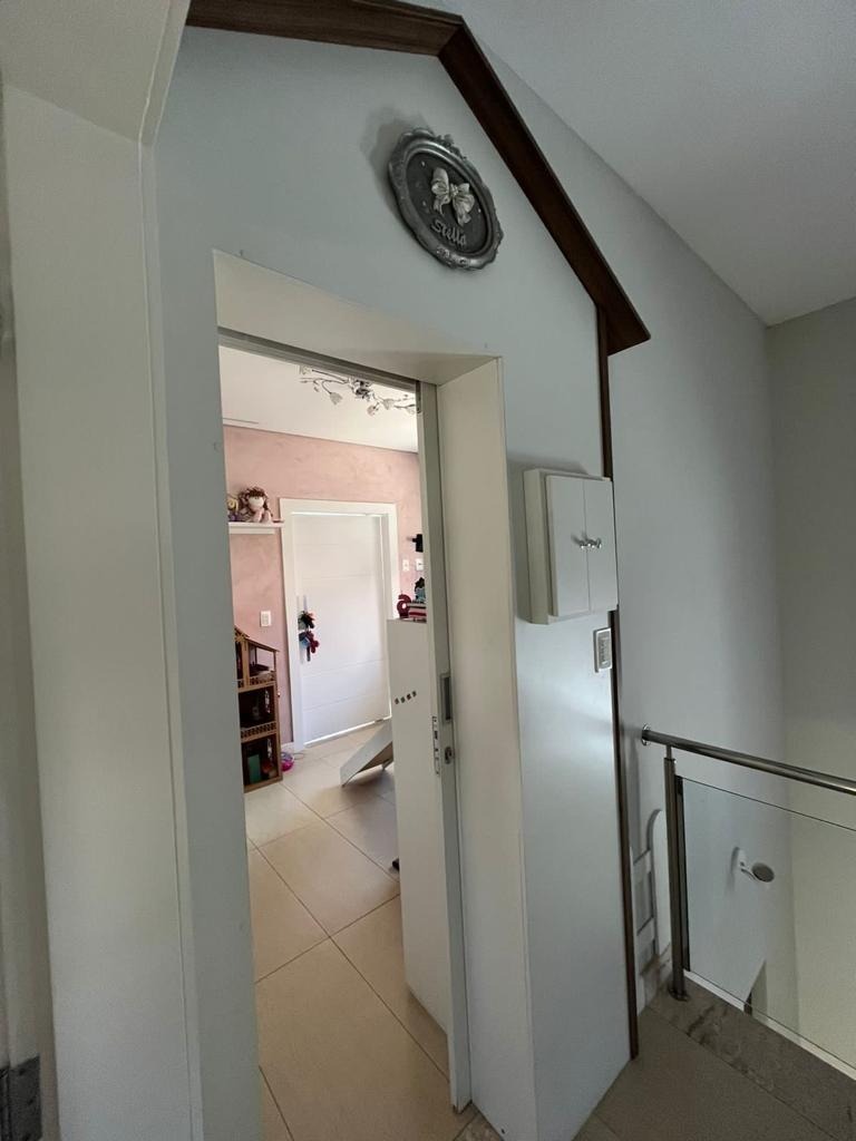 Casa à venda com 4 quartos, 365m² - Foto 19