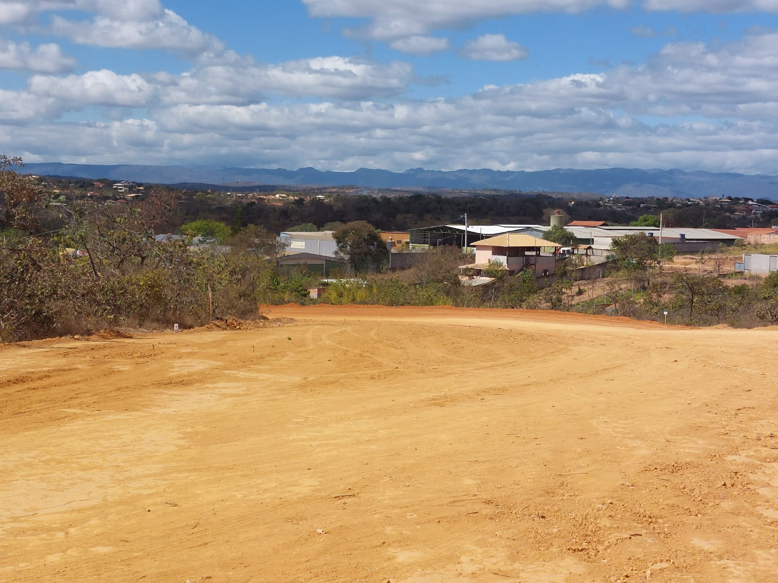 Terreno à venda, 360m² - Foto 1