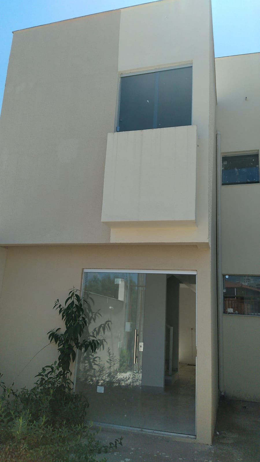 Casa à venda com 2 quartos, 50m² - Foto 1