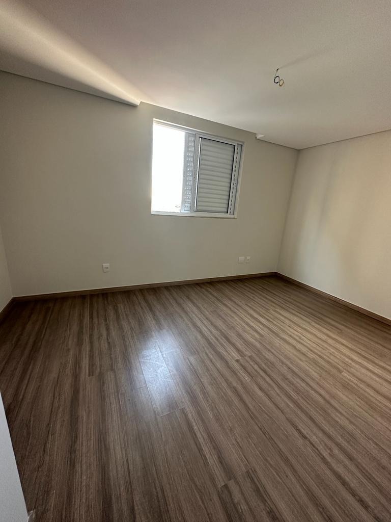 Apartamento à venda com 4 quartos, 106m² - Foto 23