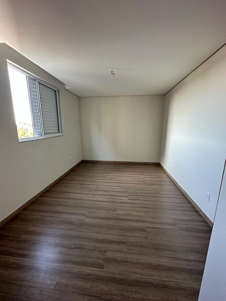 Apartamento à venda com 4 quartos, 106m² - Foto 24