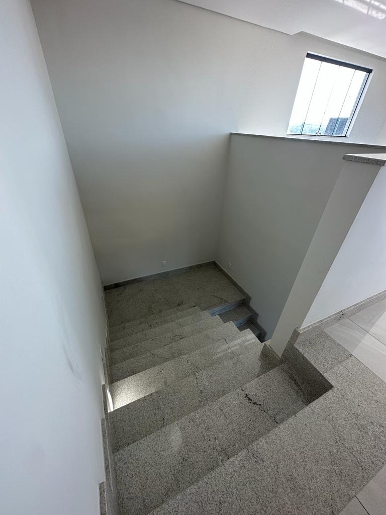 Cobertura à venda com 4 quartos, 228m² - Foto 11