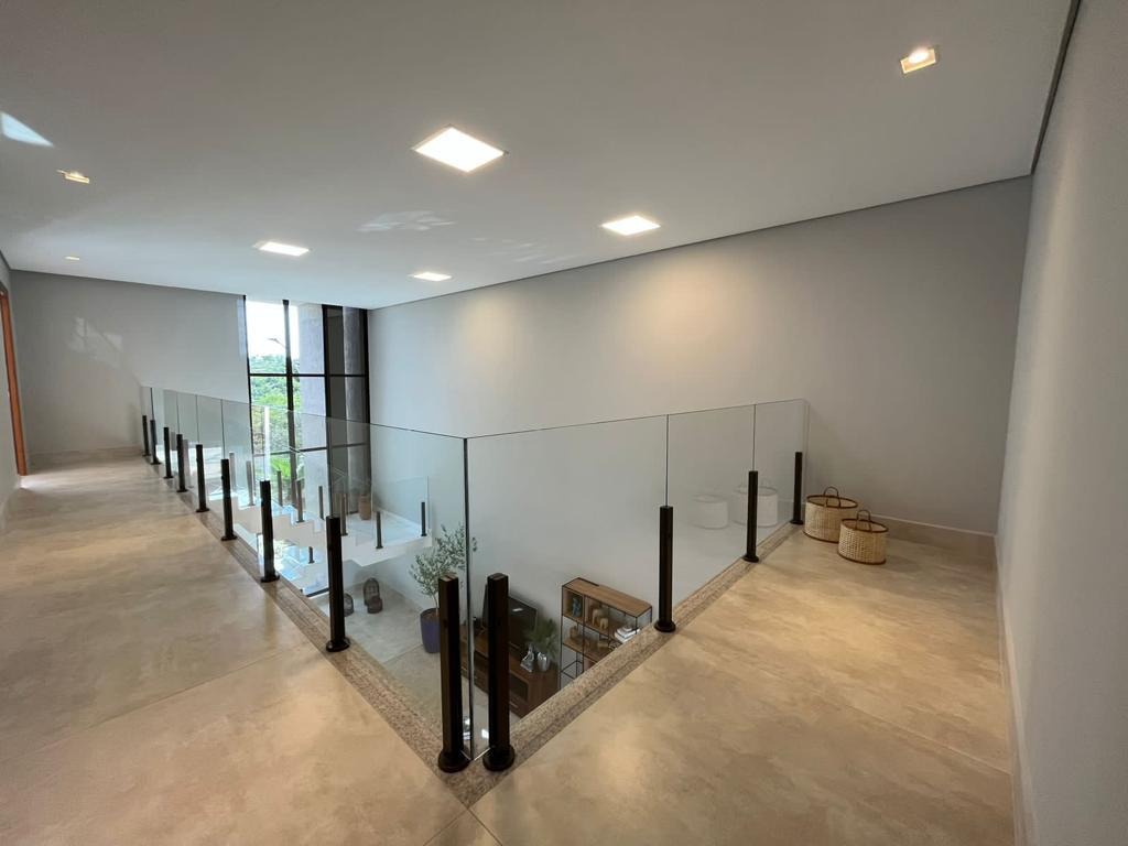 Casa à venda com 4 quartos, 296m² - Foto 5