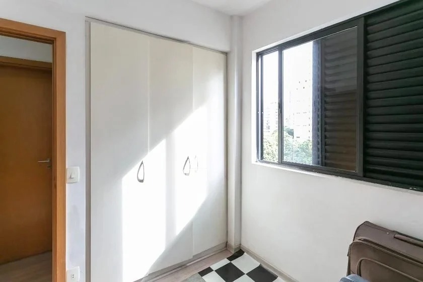 Apartamento à venda com 3 quartos, 100m² - Foto 8