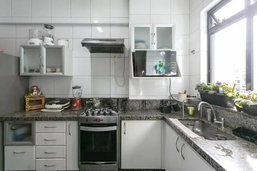 Apartamento à venda com 3 quartos, 100m² - Foto 13