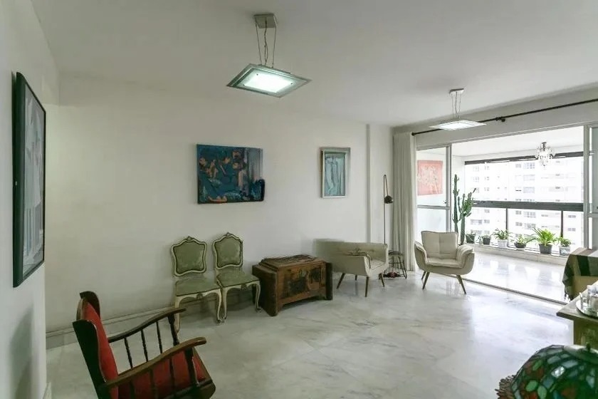 Apartamento à venda com 3 quartos, 100m² - Foto 1