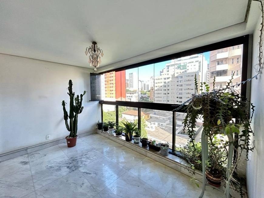 Apartamento à venda com 3 quartos, 100m² - Foto 3