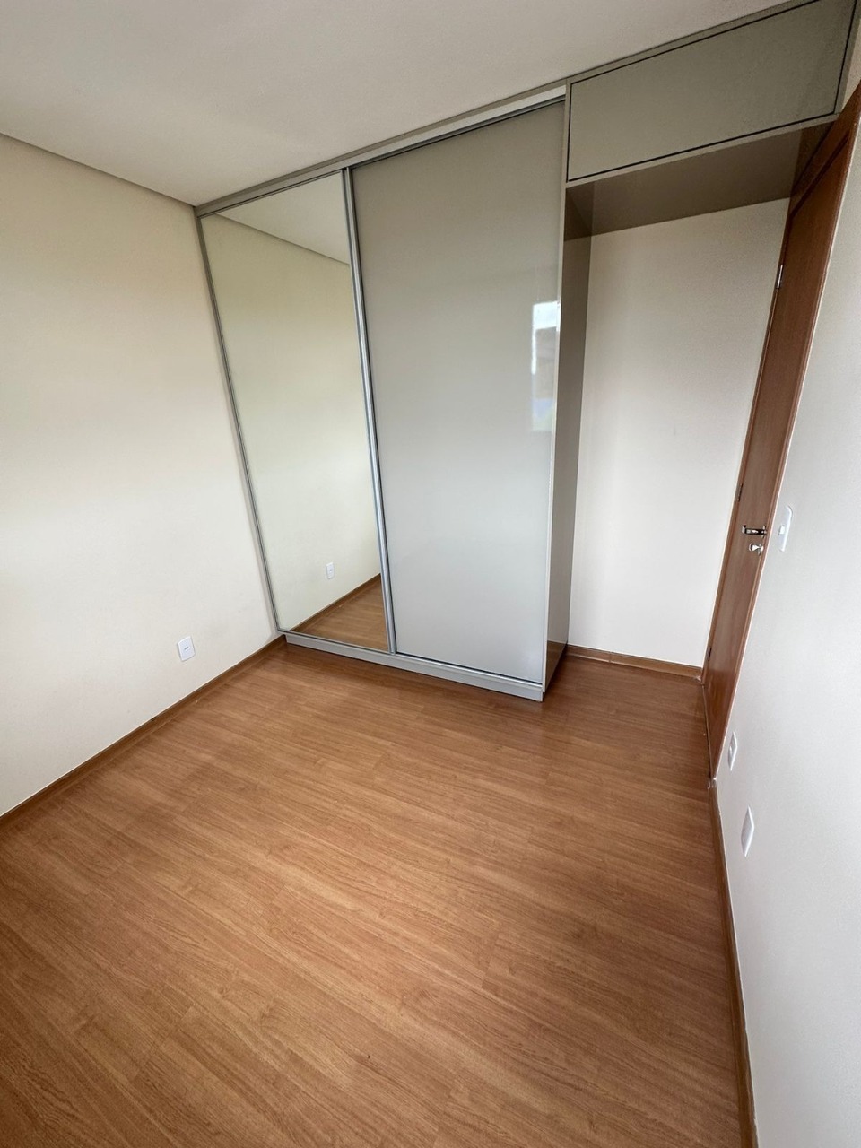 Apartamento à venda com 2 quartos, 55m² - Foto 10