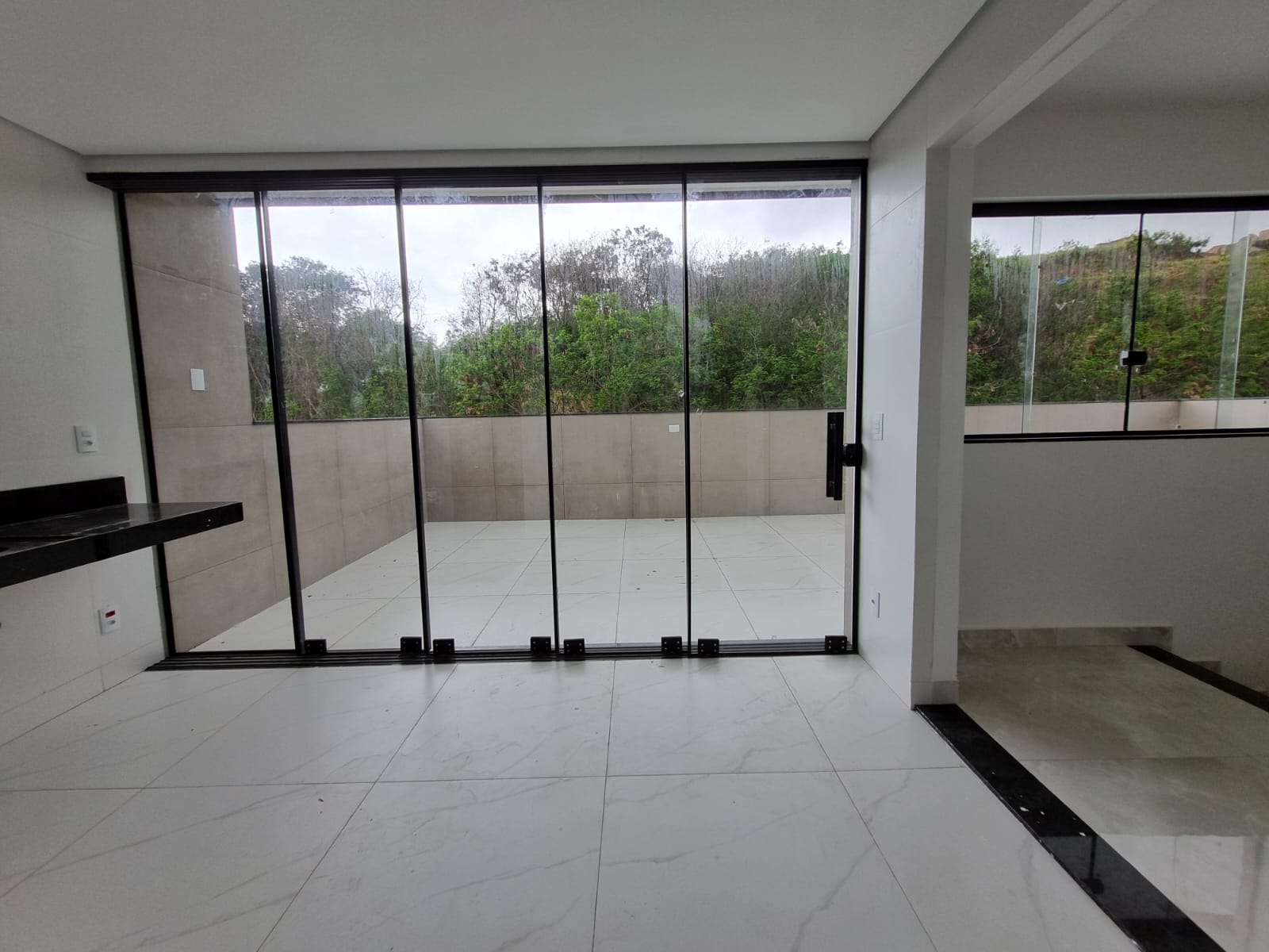 Cobertura à venda com 3 quartos, 131m² - Foto 4