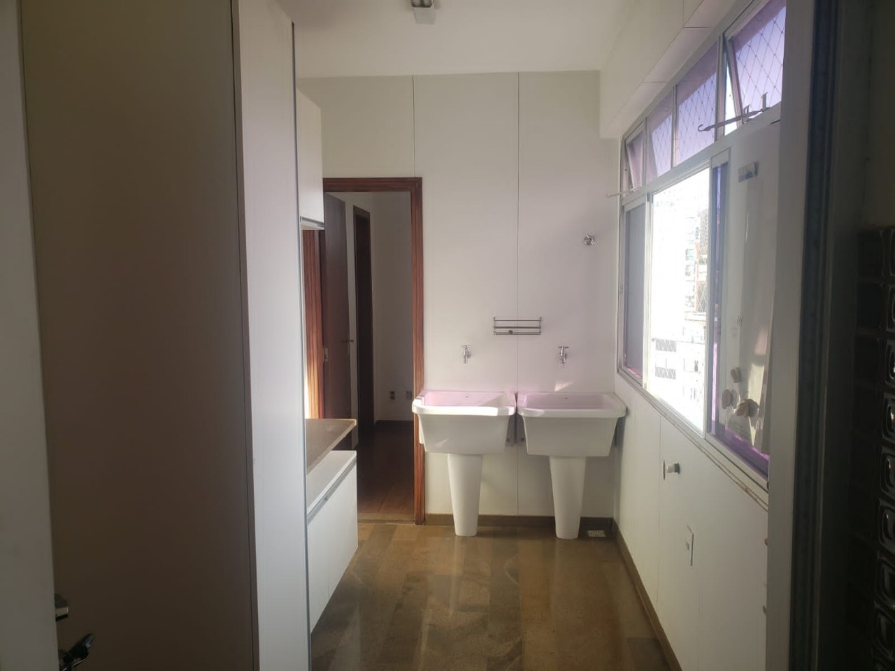 Cobertura à venda com 4 quartos, 300m² - Foto 16