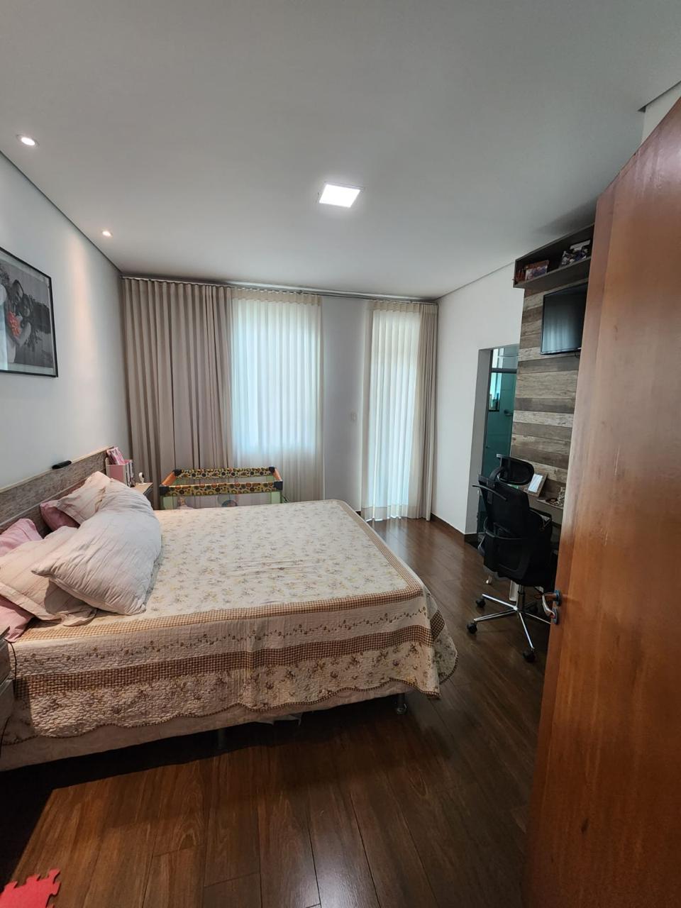 Casa à venda com 3 quartos, 63m² - Foto 9