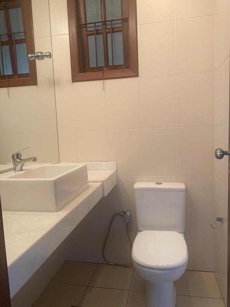 Casa à venda com 4 quartos, 200m² - Foto 8