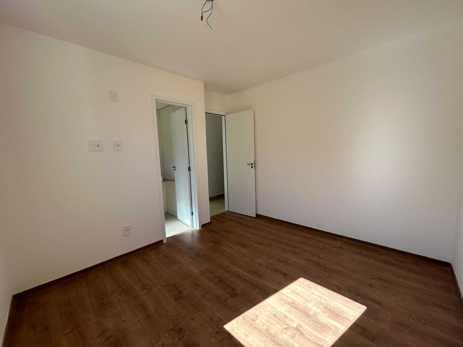 Apartamento à venda com 3 quartos, 82m² - Foto 9