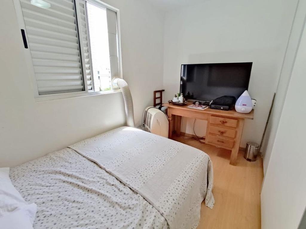 Apartamento à venda com 3 quartos, 92m² - Foto 4