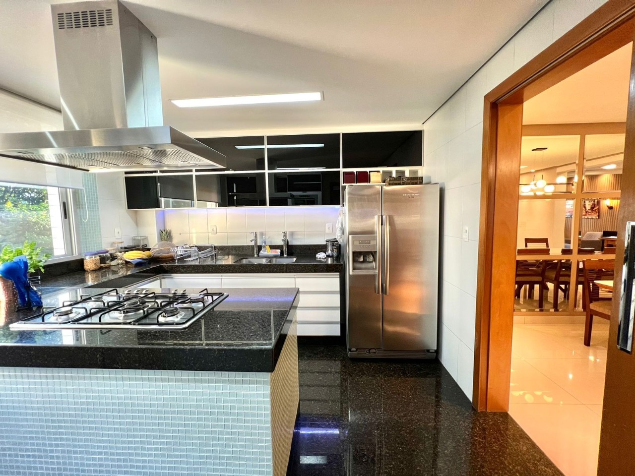 Apartamento à venda com 4 quartos, 233m² - Foto 21