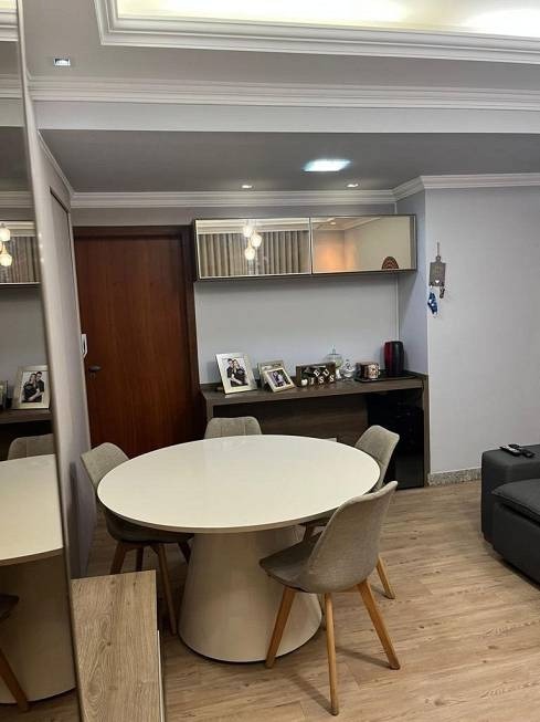 Apartamento à venda com 3 quartos, 125m² - Foto 4