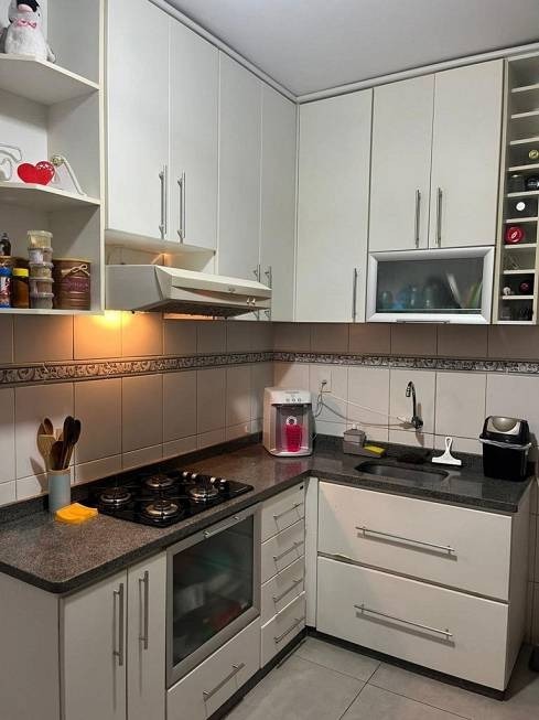 Apartamento à venda com 3 quartos, 125m² - Foto 11