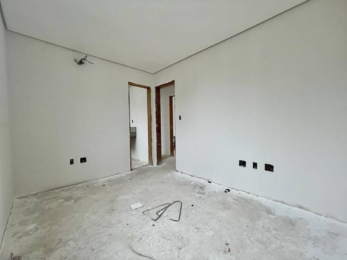 Apartamento à venda com 4 quartos, 135m² - Foto 9