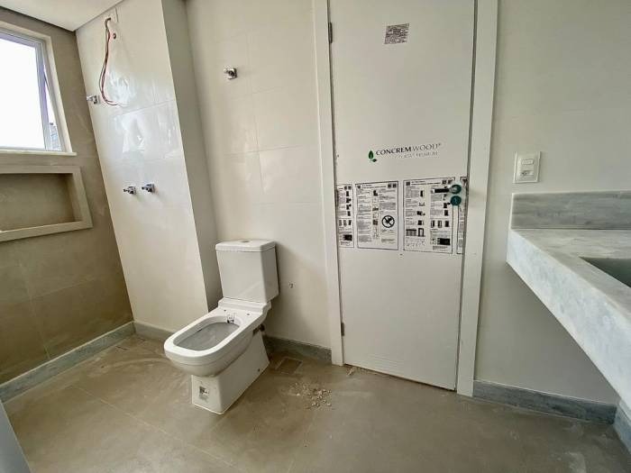 Apartamento à venda com 4 quartos, 135m² - Foto 11