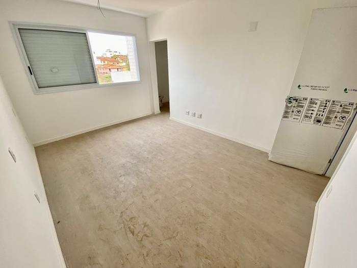 Apartamento à venda com 4 quartos, 135m² - Foto 18