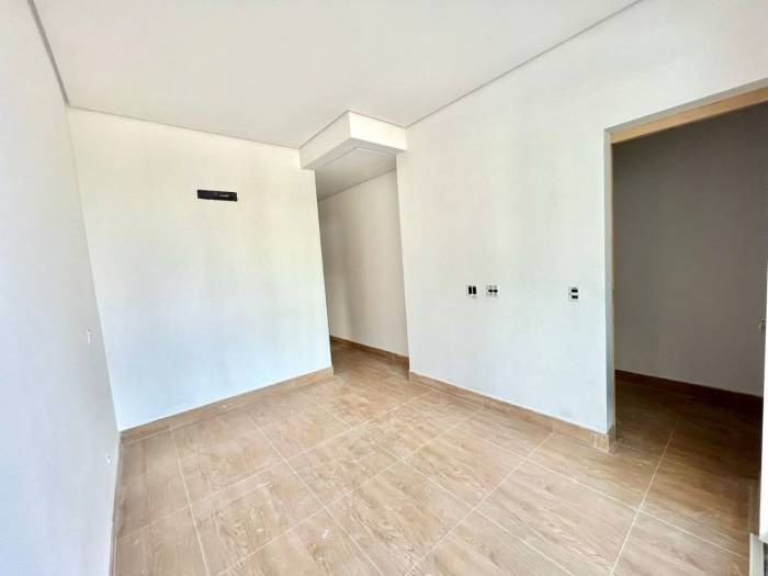 Casa à venda com 4 quartos, 187m² - Foto 15