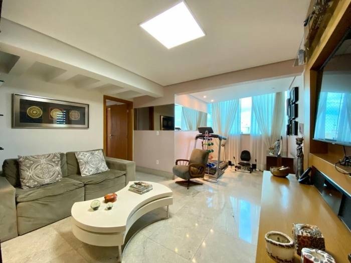 Cobertura à venda com 4 quartos, 250m² - Foto 9