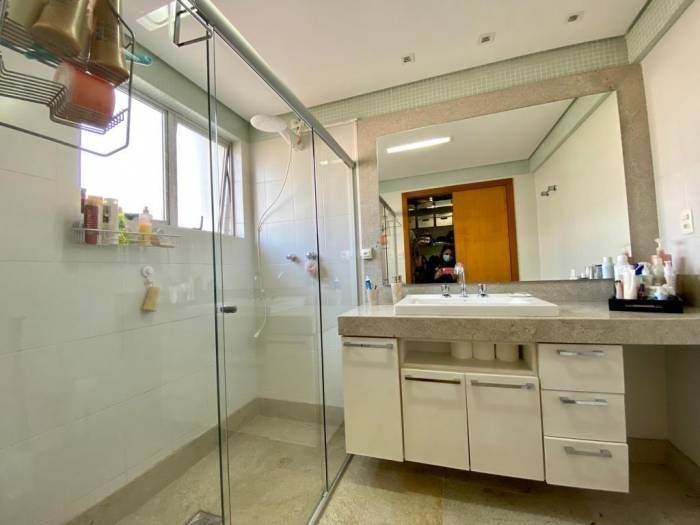 Cobertura à venda com 4 quartos, 250m² - Foto 15